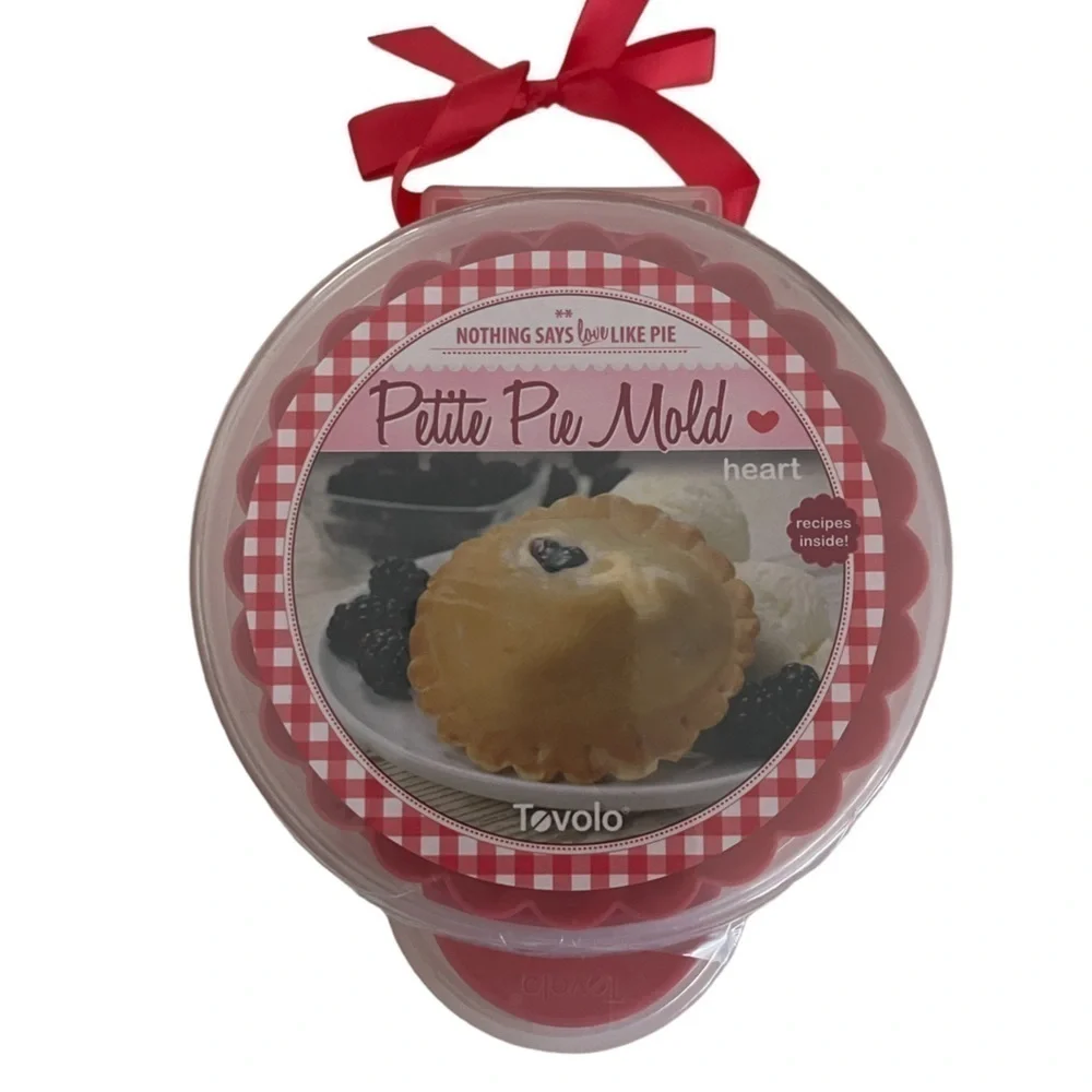 Tovolo Smart Petite Pie Mold with Heart Cutout